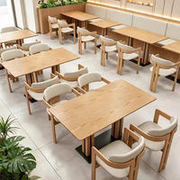Ensemble de meubles de restaurant et d'hôtel modernes sur mesure en bois massif, banquette de café commerciale, table et chaises