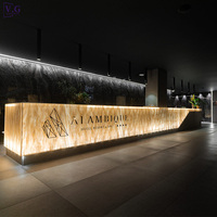Led Comptoir de réception d'hôtel de luxe Grand comptoir de réception d'hôtel sur mesure Design d'intérieur de réception de spa