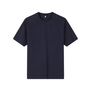 T-shirt in Cotone da Uomo all'Ingrosso, Morbida ed Ecologica, ad Asciugatura Rapida, con Logo Personalizzato Stampato in Serigrafia, Design Semplice ed Essenziale - Product Image 3