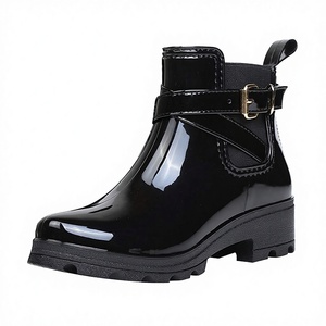 Women's Wholesale PVC Light Weight Waterproof Rain Boots Custom Reflective Design Brand Big Size Chelsea Wellington Fashion - Product Image 3