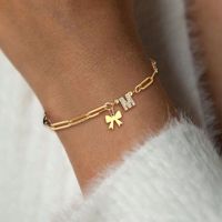 Bracelet tendance en acier inoxydable avec pendentif lettre et nœud incrusté de zircons, bijou cadeau pour l'anniversaire des femmes