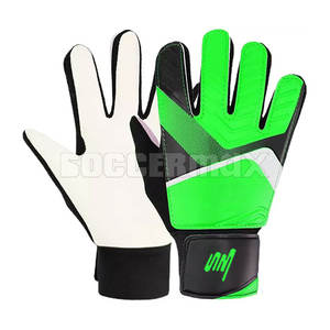 Haute qualité meilleur entraînement gardien de but gants de football fabricant en gros cuir Latex matériel pour gardiens de but - Product Image 1