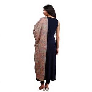 P.L. Chal de Lana para Mujer INDUSTRIES, Largo, Transpirable, Ligero, Resistente al Viento, para Todas las Estaciones - Product Image 3