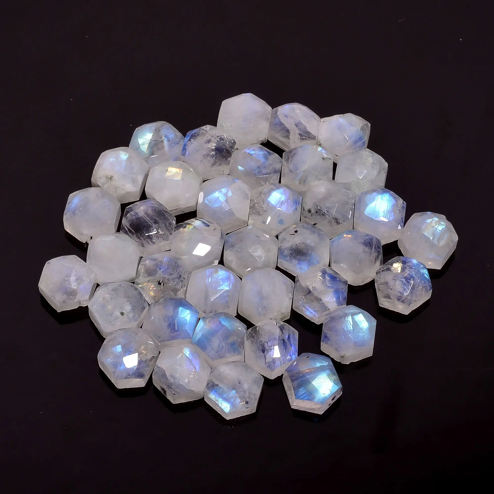 उच्च गुणवत्ता ढीला इंद्रधनुष Moonstone रत्न, हाथ से तैयार की जाती षट्भुज चेकर कटौती के लिए रत्न कंगन, थोक बहुत ढीला पत्थर