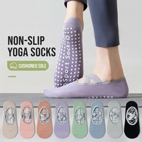 Chaussettes de yoga et de Pilates multicolores en coton sans couture pour jeunes, avec sangles croisées, antidérapantes, à semelle intégrale avec points en silicone, respirantes, pour l'entraînement et la barre.