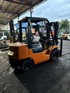 Carretilla elevadora <span class=keywords><strong>Toyota</strong></span> usada 2.5ton 3ton 5ton carretilla elevadora diesel con 2 Etapas 3 etapas 4,5 metros etapas para la venta - Product Image 5