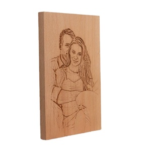 Prodotti caldi ritratto personalizzato disegnato e inciso su immagine in legno disegnata/<span class=keywords><strong>disegno</strong></span> da foto artigianato in legno - Product Image 1