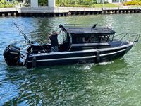Gosepl Genişletilmiş Kabinli Kaynaklı Alüminyum Balıkçı Teknesi 7.5m 25ft 430L Yakıt Deposu 300-350HP Dıştan Takma Motor Dokunmatik Ekranlı Dinlence Teknesi