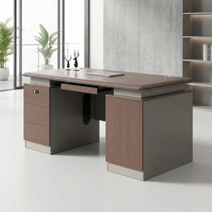 Bureau de personnel de bureau pratique avec surface de travail spacieuse et rangement à tiroirs pour les tâches administratives quotidiennes - Product Image 3