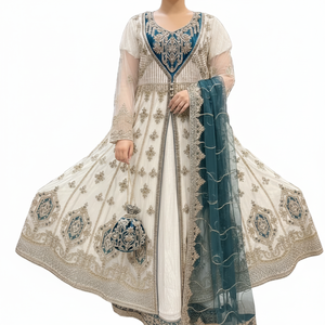 Robe maxi en filet pour femmes pakistanaises, tenue semi-formelle et de mariage avec des broderies à la main et un magnifique dupatta - Product Image 1