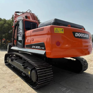 Excavatrice d'occasion, matériel de terrassement, DOOSAN DX300LC-9C à vendre - Product Image 1