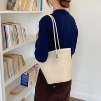 Sac à bandoulière tissé uni pour femme, avec sangle confortable, grande capacité, polyvalent, sac à main à une épaule