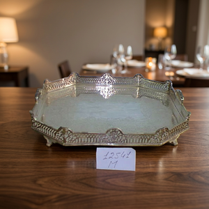 Plateau de service ovale vintage écologique plaqué argent avec poignées |   Fête de mariage à la américaine EPNS Silver - Product Image 2