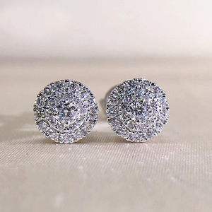 Orecchini a perno rotondi con brillantini per donna, orecchini classici con intarsi, gioielli semplici per l'uso quotidiano - Product Image 1