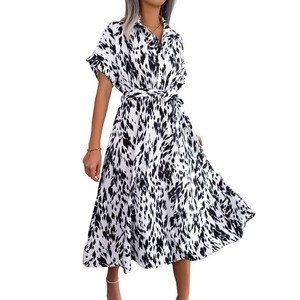 Abito da donna 2026 nuovo stile europeo a maniche corte, casual, ampio, con stampa leopardata e bottoni, con laccetti - Product Image 1