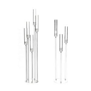 Portacandele LED in Acrilico Trasparente, Candelabro Centrotavola a 3 Bracci, Portacandele a Colonna con Paralume in Acrilico - Product Image 3