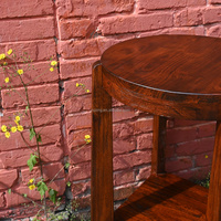 Table basse moderne en bois massif, design élégant, meuble pratique pour salon, maison, villa.