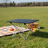 Table de pique-nique pliable portable en aluminium léger moderne pour usage extérieur et plage