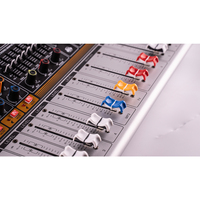 VR-8PRO Mixeur audio numérique professionnel 8 canaux avec connectivité Bluetooth et USB, égaliseur complet, fonction de bouclage et effets intégrés pour la maison et la scène