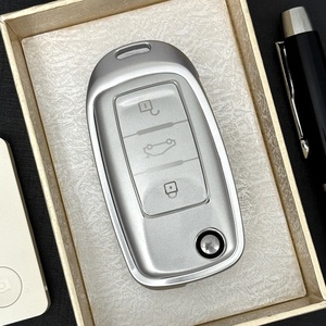 Funda de Metal y TPU para llave de coche, funda de llave personalizada apta para <span class=keywords><strong>VW</strong></span> Golf PoloTiguan Passat Caddy, funda de llave plegable automática, accesorios Fob - Product Image 2