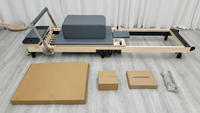 Mesin Pilates Reformer Kayu Maple dengan Desain Lipat yang Dapat Disesuaikan Alat Profesional Hemat Ruang untuk Rumah Studio