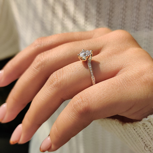 Anillo de Diamante Cultivado en Laboratorio Más Vendido con Detalles Finos y Origen Ético para Entusiastas de la Joyería de la India - Product Image 4