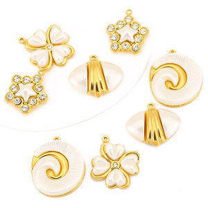 Colgante de Resina con Trébol de Cuatro Hojas y Estrella de Acero Inoxidable, Accesorios de Joyería para Mujer, Regalo al por Mayor Yiwu - Product Image 4