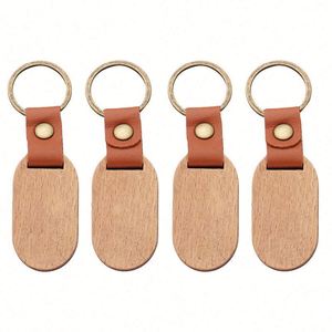 Porte-clés en bois vierges pour gravure et peinture avec sangle en cuir, porte-clés DIY en bois, étiquette de bagage, cadeau - Product Image 1
