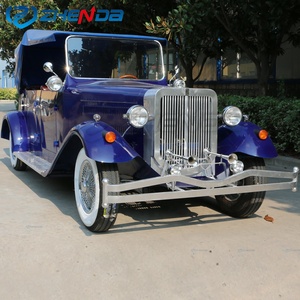 Autobús Turístico Eléctrico Clásico de Lujo, Estilo Retro Vintage Rojo, con Múltiples Asientos - Product Image 6