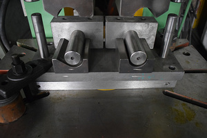 Moldes para Palas de Aluminio y Acero, Fabricación de Moldes para Palas de Metal Resistentes Personalizados, Moldes de Precisión para la Producción de Palas - Product Image 3