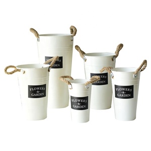 Hot selling metal flower basket decorative metal iron Flower bucket with handles