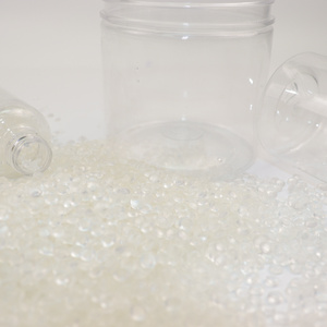 Fournisseur de granulés de PVC rigide de qualité supérieure pour des solutions de fabrication de flacons cosmétiques transparents et durables - Product Image 5