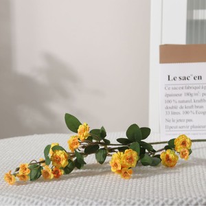 Roses artificielles en soie Dream Castle, fleurs jaunes, décorations de mariage, accessoires pour la maison - Product Image 1