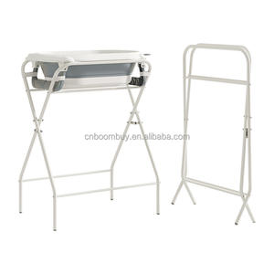 Gran oferta, precio de fábrica, <span class=keywords><strong>bañera</strong></span> de bebé personalizada con soporte plegable fuerte con <span class=keywords><strong>patas</strong></span>, soporte de <span class=keywords><strong>bañera</strong></span> de bebé plegable portátil - Product Image 1