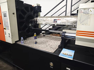 Máquina de moldeo por inyección Chen Hsong 320Ton usada para la producción de tableros de instrumentos de automóviles Máquinas de moldeo de plástico pequeñas - Product Image 2