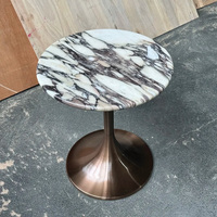 Table d'appoint en marbre Calacatta Viola de luxe, table basse ronde avec base en trompette brossée pour salon, café
