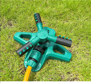 Arroseur rotatif automatique à 360 degrés, arrosage de jardin, pelouse verte, arroseur de toit, refroidissement par rotation - Product Image 3