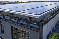 Atelier de construction en structure d'acier intelligente de haute technologie avec système de toiture photovoltaïque