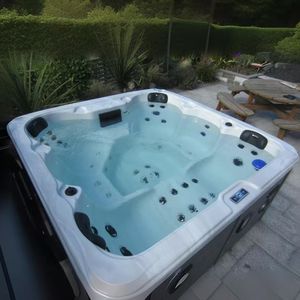 Bañera de hidromasaje personalizada, aprobada por la sencilla CE bañera de hidromasaje, bañera de hidromasaje para 6 personas, bañera de hidromasaje al aire libre con <span class=keywords><strong>precio</strong></span> de fábrica - Product Image 1