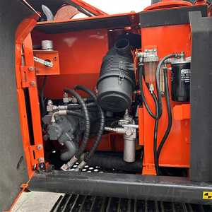 Escavadeira <span class=keywords><strong>Hitachi</strong></span> ZX70 Usada com Design Ultra Compacto e Apenas 1,4m de Largura, Perfeita para Trabalho Municipal - Product Image 5