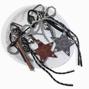 JS Stylish Ins Porte-clés pour téléphone et sac à dos en corde tressée avec nœud, en similicuir, avec pendentif étoile et cœur, accessoires breloques - Product Image 6