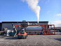 Unité de désorption thermique montée sur chenilles (UTD) pour la récupération des hydrocarbures des déchets de forage à base d'huile et des boues pétrolières