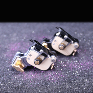 Pistola rotativa della penna della macchina del tatuaggio degli artisti del tatuaggio del motore più forte di alta qualità per la macchina di trucco permanente del corredo del tatuaggio - Product Image 2