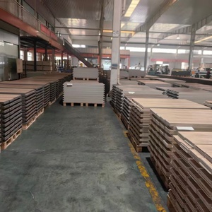Suelo de Vinilo SPC Rígido de Grado Comercial para Tiendas Minoristas de Alto Tráfico - Product Image 2