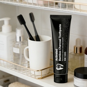 Vente en gros d'usine OEM ODM Pâte dentifrice blanchissante au charbon de bois pour un nettoyage en profondeur, dentifrice naturel au charbon de bambou activé noir - Product Image 4