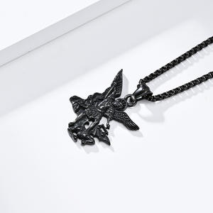 Collar con Colgante de San Miguel Arcángel, Alas en Tono Plateado, Joyería Religiosa Unisex - Product Image 4