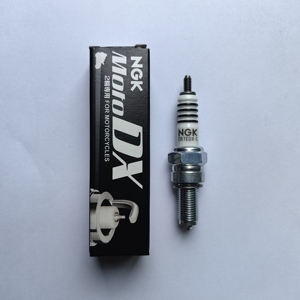 Bougies d'<span class=keywords><strong>allumage</strong></span> <span class=keywords><strong>NGK</strong></span> d'origine pour moto 95649 CR7EDX-S pour YAMAHA MT-03, XT660R, XT660X 660CC OEM 9079320172, 9079322093 - Product Image 4