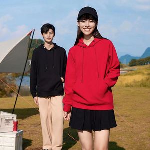 เสื้อฮู้ดดี้คุณภาพดีที่สุด พิมพ์ลายซิลิโคนสีแดง เป็นมิตรกับสิ่งแวดล้อม ระบายอากาศได้ดี เหมาะสำหรับเล่นกีฬา น้ำหนัก 400 กรัม ผลิตจากผ้าฝ้าย 100% พร้อมเชือกผูกปลายโลหะ - Product Image 3