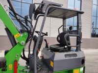 Chargeur électrique Hzm807e de 700 kg à 800 kg de capacité nominale, fabriqué en Chine, prix bas