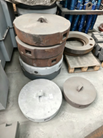 Capot de protection en acier moulé pour arbre principal de concasseur à cône minier